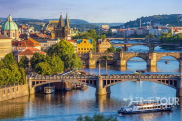 Praga, Skoda i Aquapalace