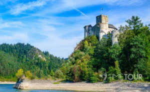 Wycieczka firmowa w Pieniny do Niedzicy - Zamek Dunajec