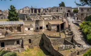 Wycieczka firmowa do Włoch - Pompeje strefa archeologiczna