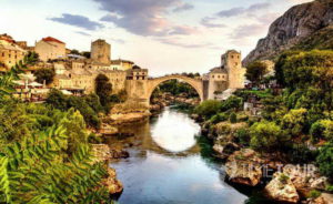 Wycieczka szkolna do Bośni i Hercegowiny - Stary Most w Mostarze