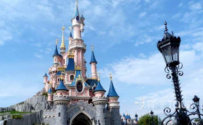 Wycieczka szkolna do Disneylandu Paryż - zamek Disney