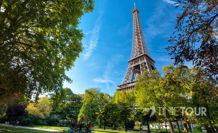 Wycieczka szkolna do Paryża - Wieża Eiffla