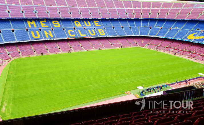Wycieczka szkolna do Hiszpanii - Camp Nou w Barcelonie