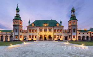Wycieczka szkolna do Kielc - dawny pałac biskupów krakowskich
