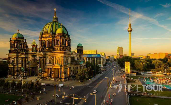 Wycieczka szkolna do Berlina - katedra i wieża TV