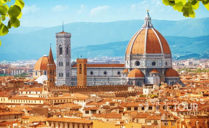 Wycieczka szkolna do Włoch - katedra we Florencji