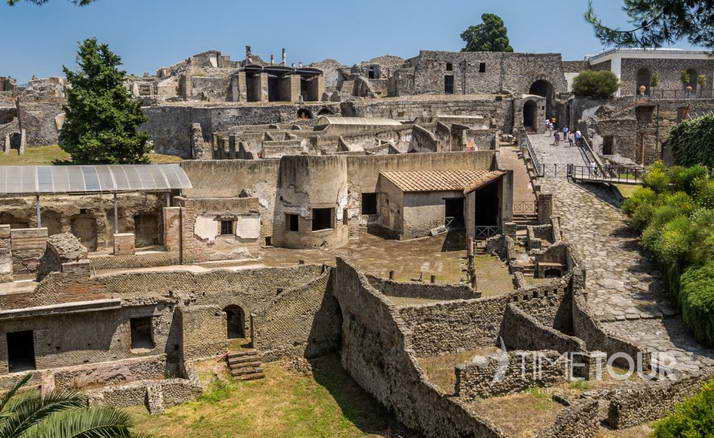 Wycieczka szkolna do Włoch - Pompeje strefa archeologiczna